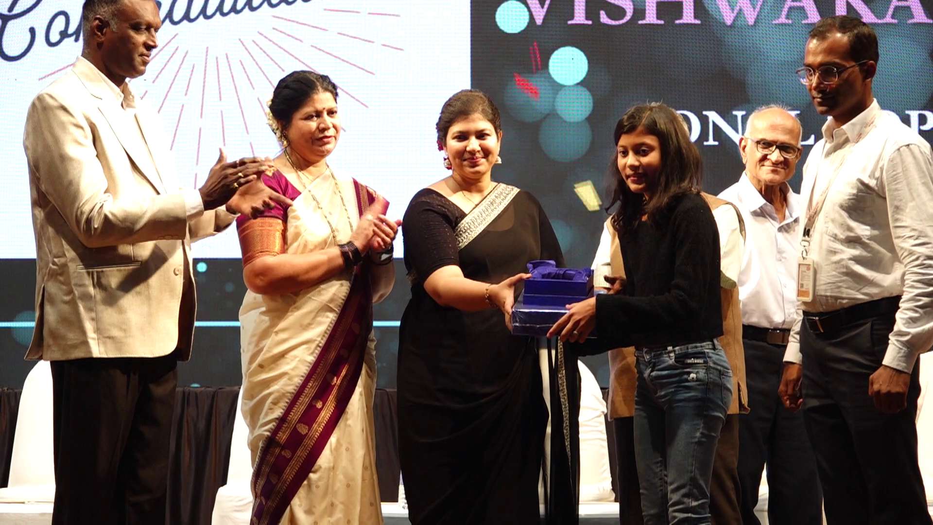 AYSA Award Photo 32